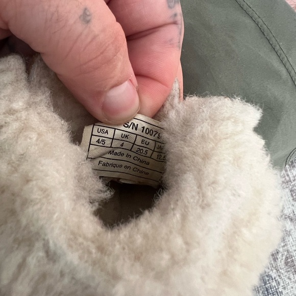 UGG INFANT SPARROW BOOTS 4C - Picture 5 of 9